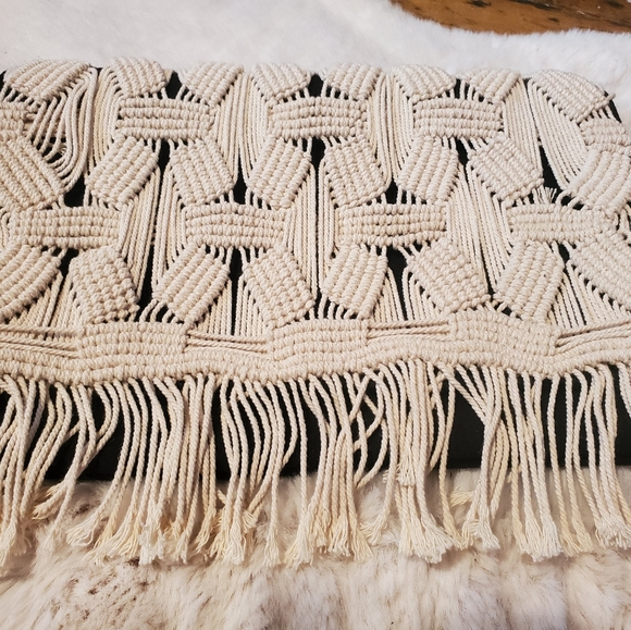 Stella and Dot Macrame Clutch - Picture 5 of 5